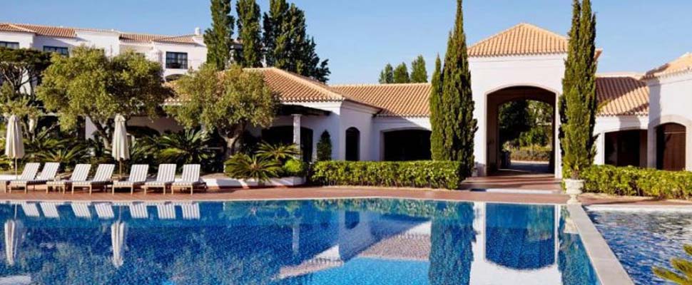 Pine Cliffs family suite